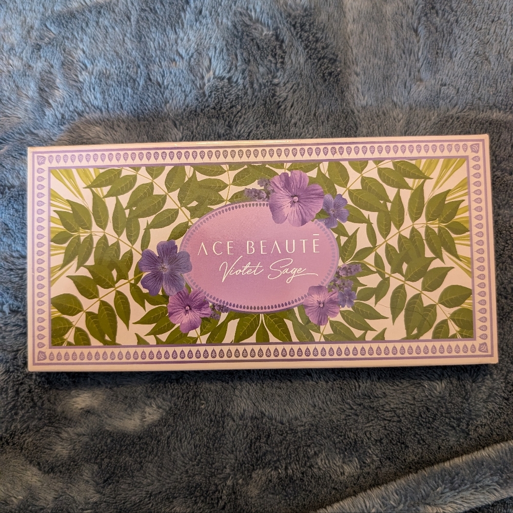 Ace Beaute Violet Sage Eyeshadow Palette 0.63oz 18g